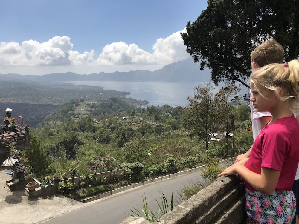 lake batur fietstocht rijstvelden bali